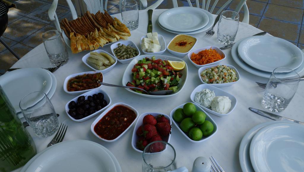 River Side Hotel Μινγκατσεβίρ Εξωτερικό φωτογραφία