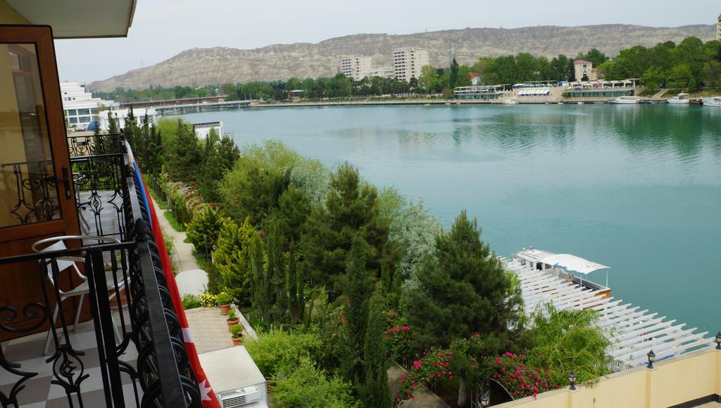 River Side Hotel Μινγκατσεβίρ Εξωτερικό φωτογραφία
