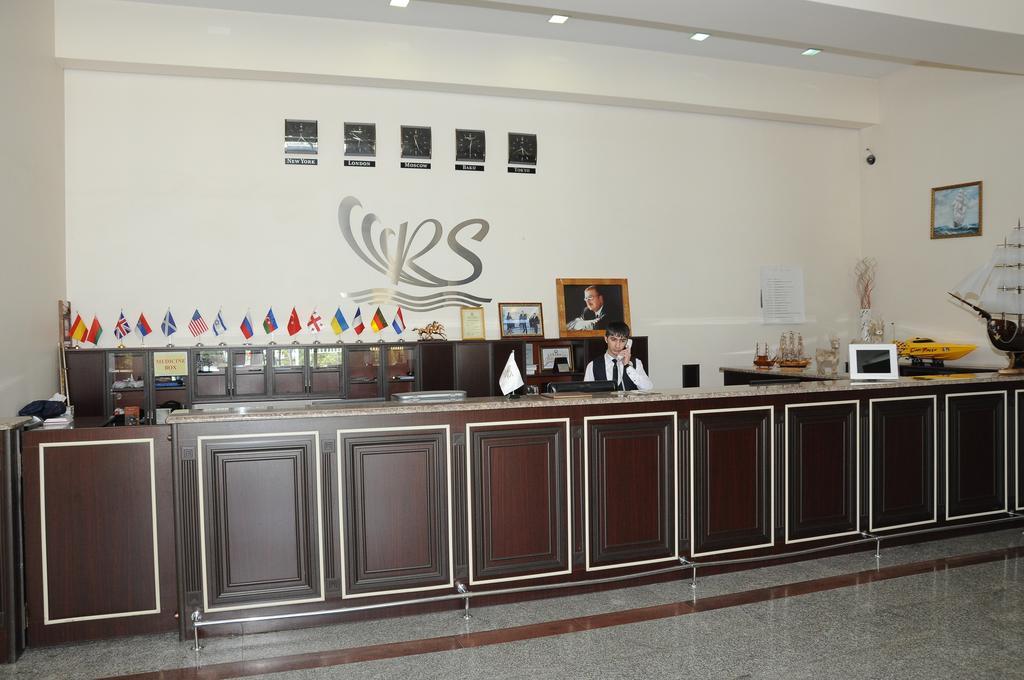 River Side Hotel Μινγκατσεβίρ Εξωτερικό φωτογραφία