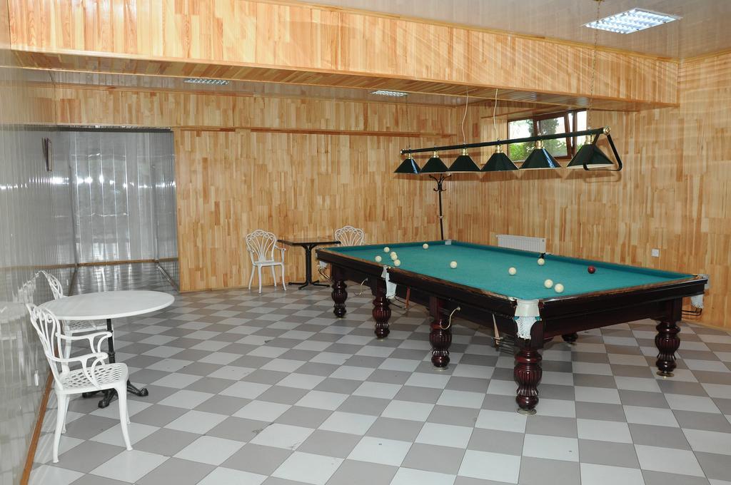 River Side Hotel Μινγκατσεβίρ Εξωτερικό φωτογραφία