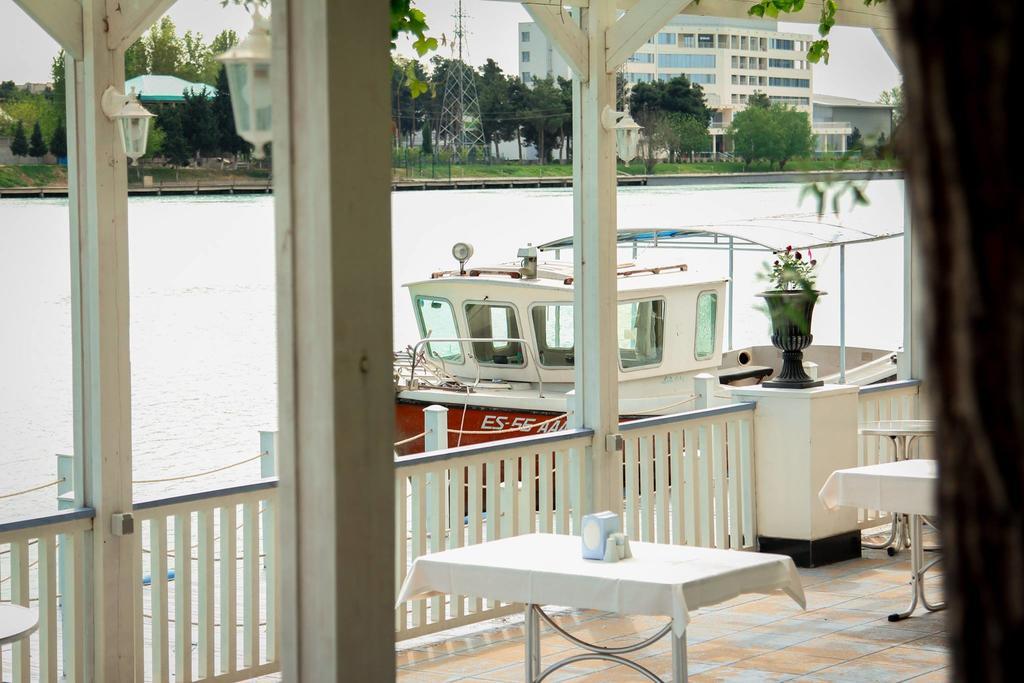 River Side Hotel Μινγκατσεβίρ Εξωτερικό φωτογραφία