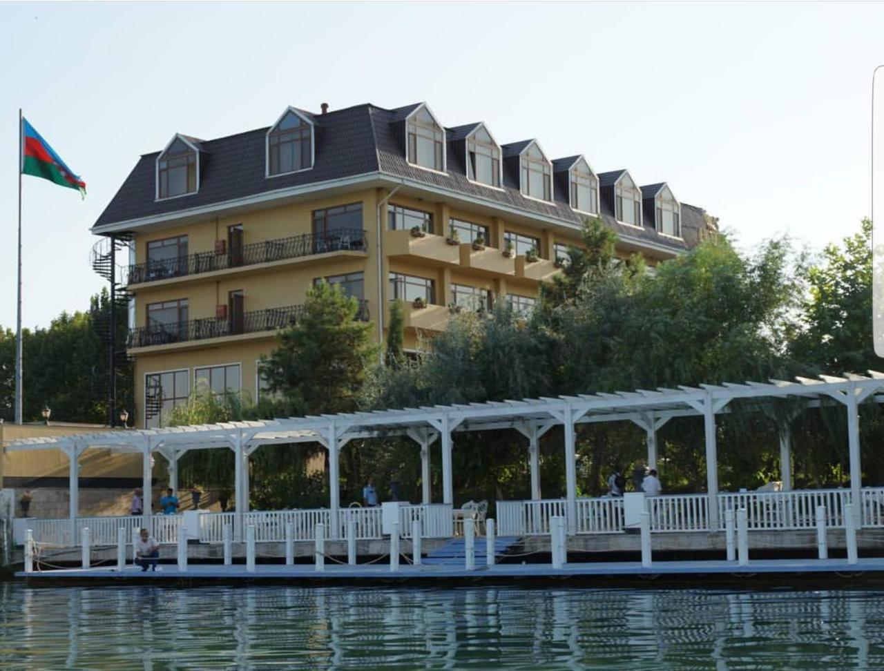 River Side Hotel Μινγκατσεβίρ Εξωτερικό φωτογραφία